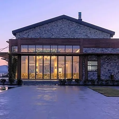 Hotel Inemare 4*